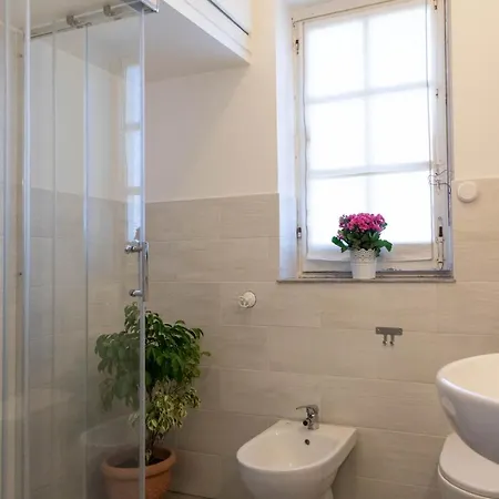 Casa Pitea מונדלו